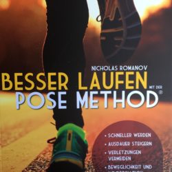 Buchempfehlung „Besser laufen mit der Pose Method®“ von Nicholas Romanov